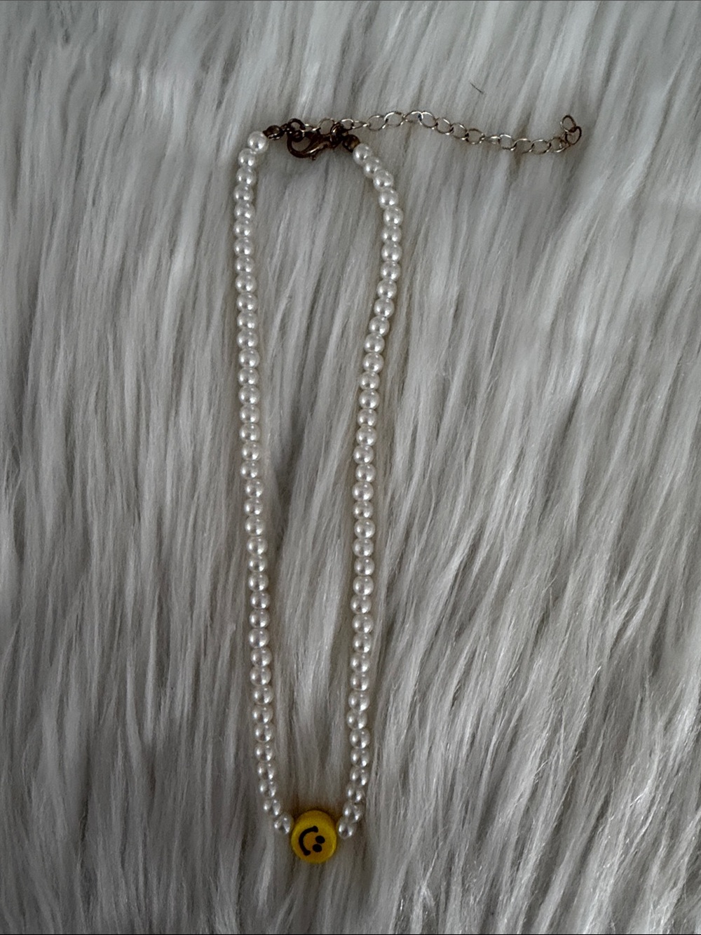 Smiley Face Pearl Necklace White & Yellow adjustable